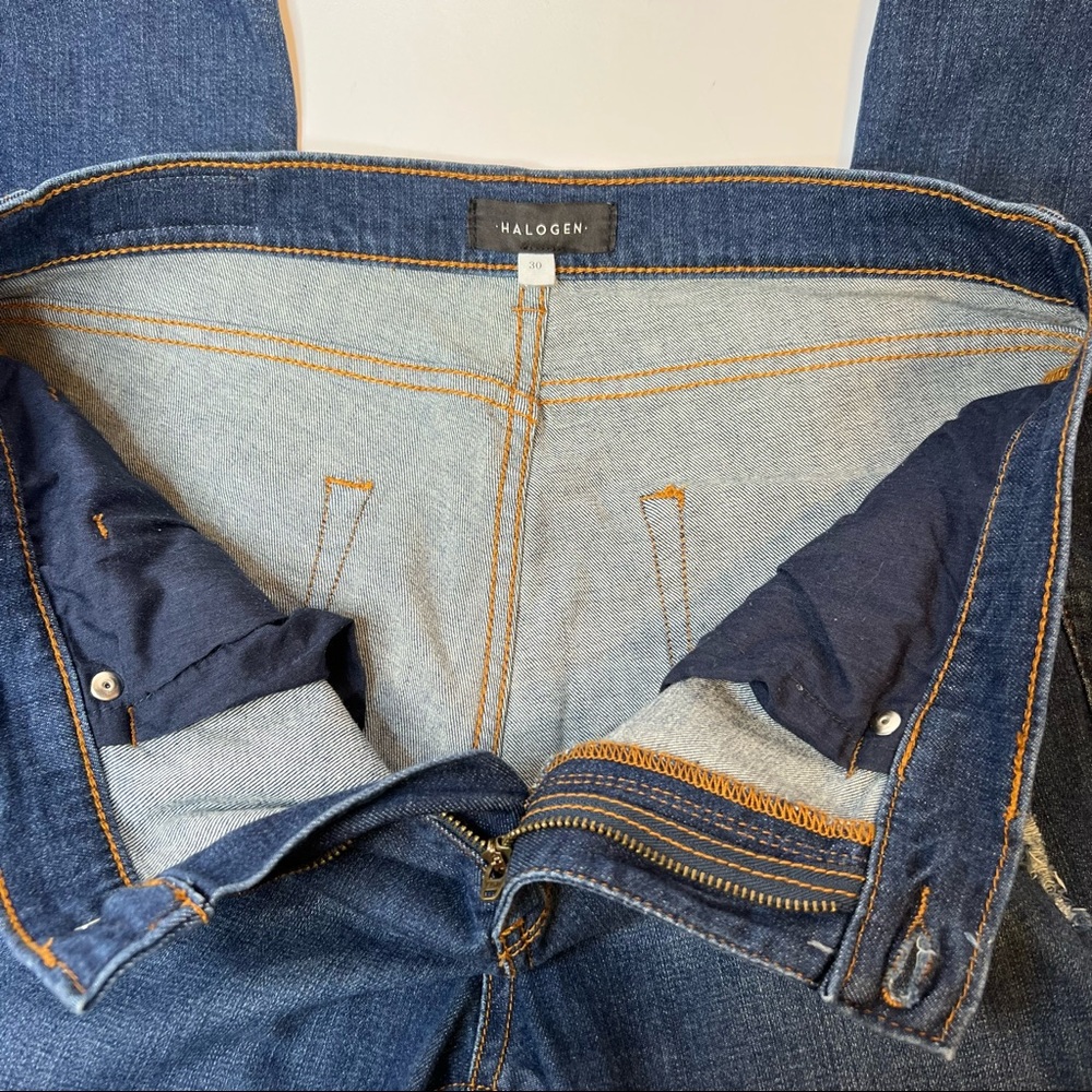 Halogen flare crop denim with raw hem - Picture 3 of 5